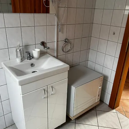 Ezo Apartmanhaz דירה Balatonberény