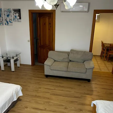 Ezo Apartmanhaz דירה Balatonberény