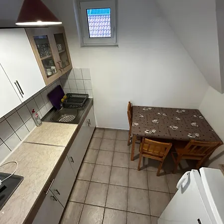 דירה Ezo Apartmanhaz