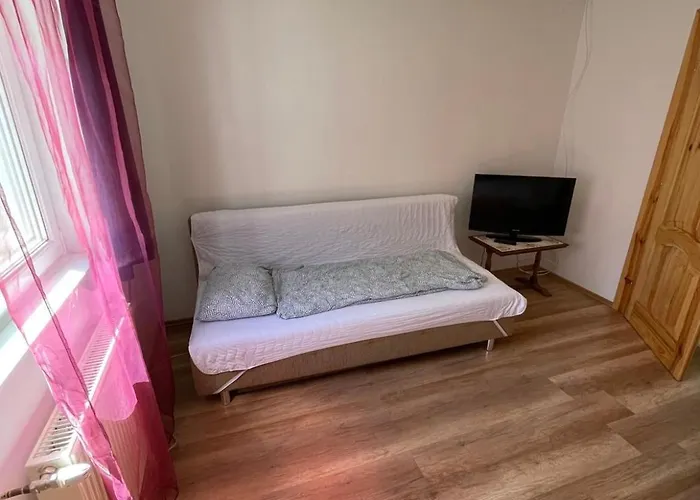 דירה Ezo Apartmanhaz