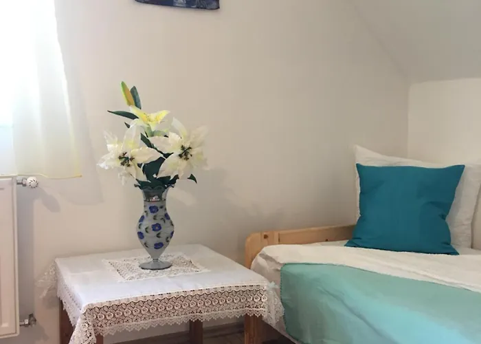 דירה Ezo Apartmanhaz